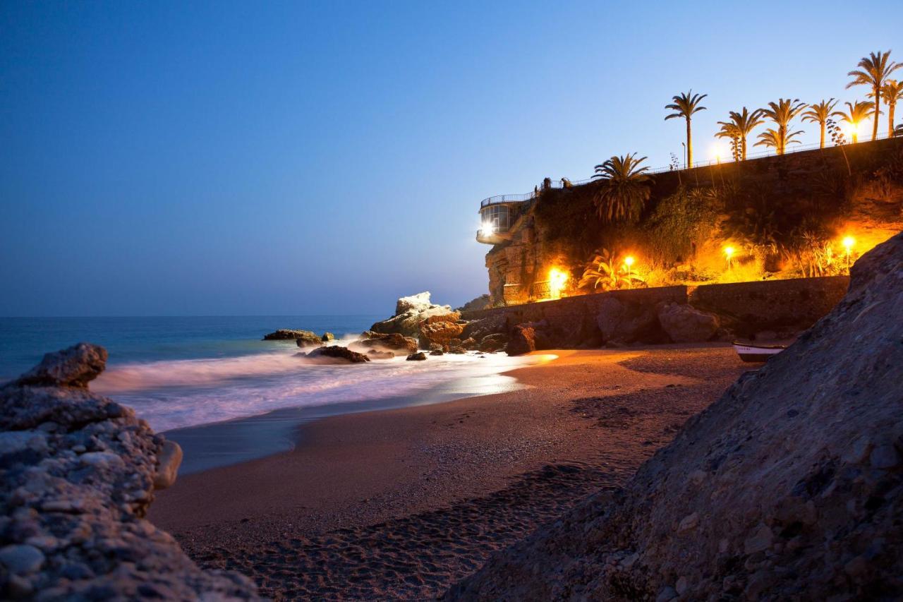 Apartamentos Eduardo Rico Nerja Dış mekan fotoğraf
