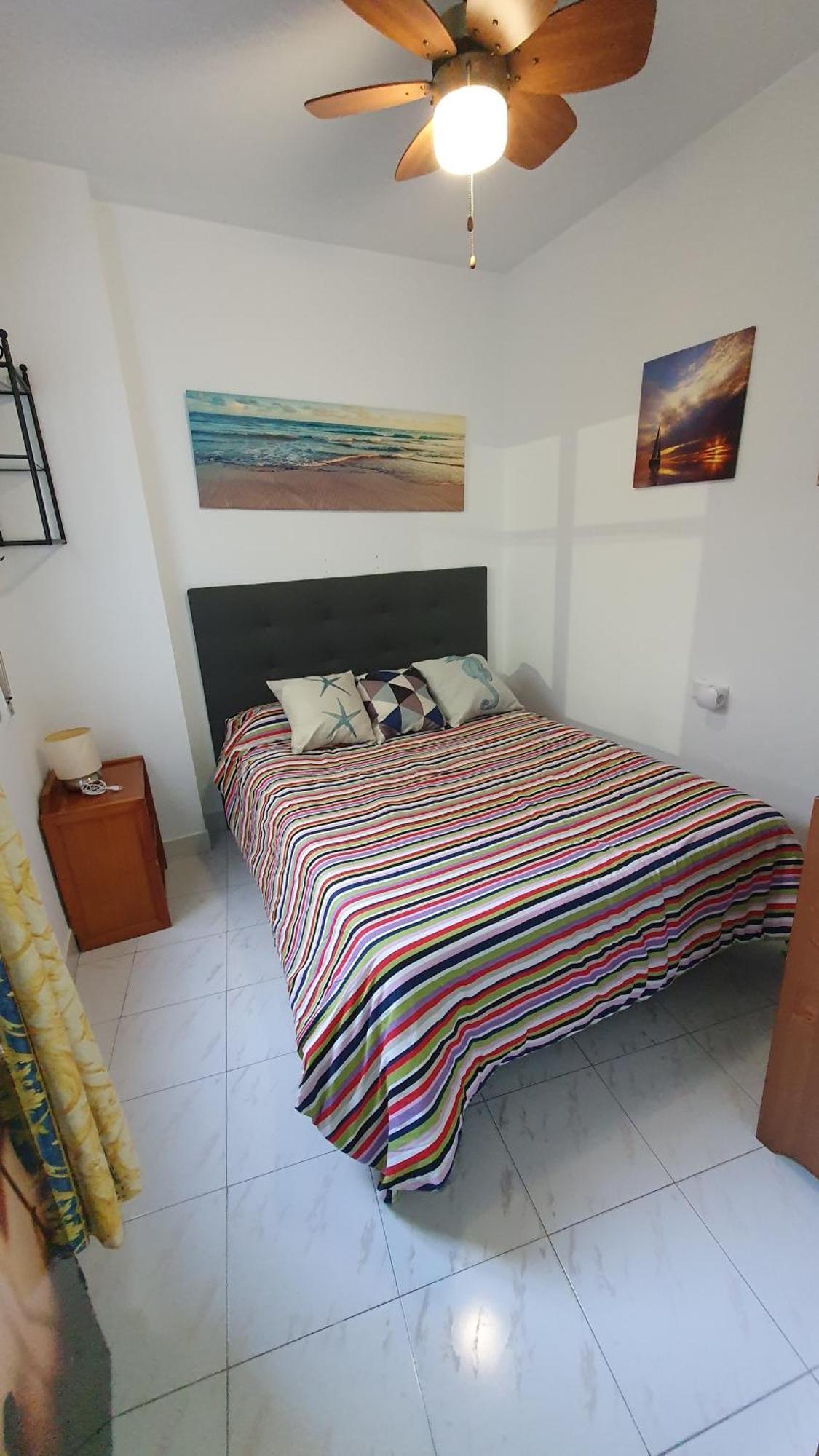 Apartamentos Eduardo Rico Nerja Oda fotoğraf