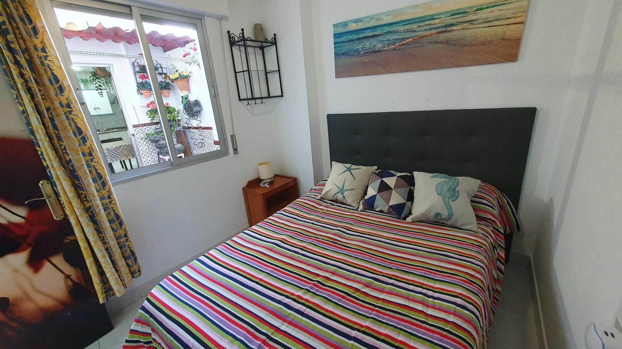 Apartamentos Eduardo Rico Nerja Oda fotoğraf
